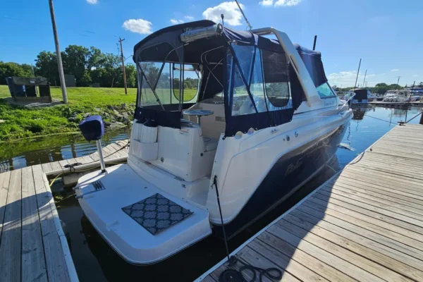 2003 Rinker Fiesta Vee 270 - Image 3