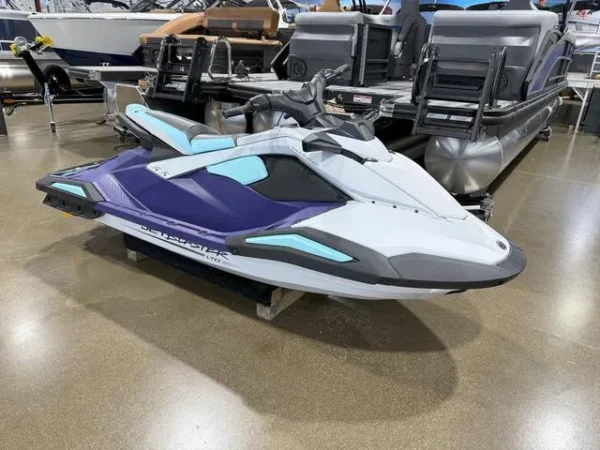 2025 Yamaha WaveRunners Jetblaster