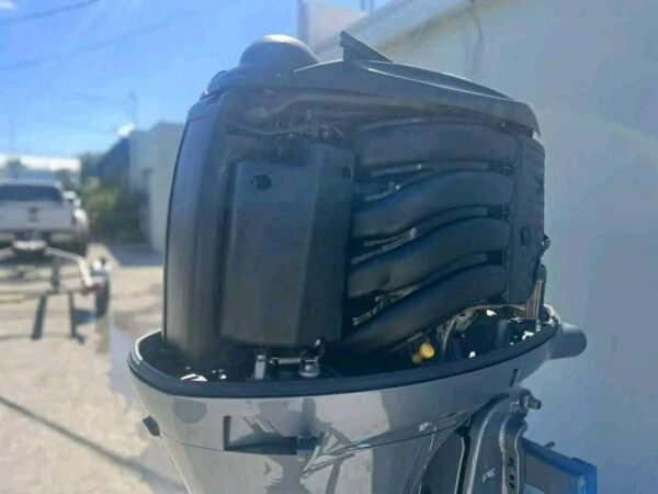 Used Yamaha 200 HP 4-Stroke Outboard Motor - Image 5