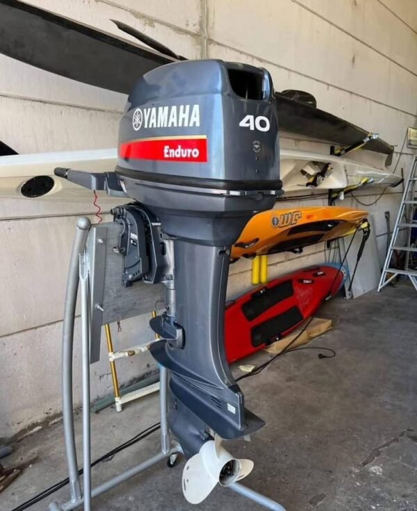 Yamaha 40HP 2-Stroke Outboard Motor