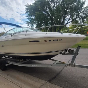2002 Sea Ray 225 Weekender