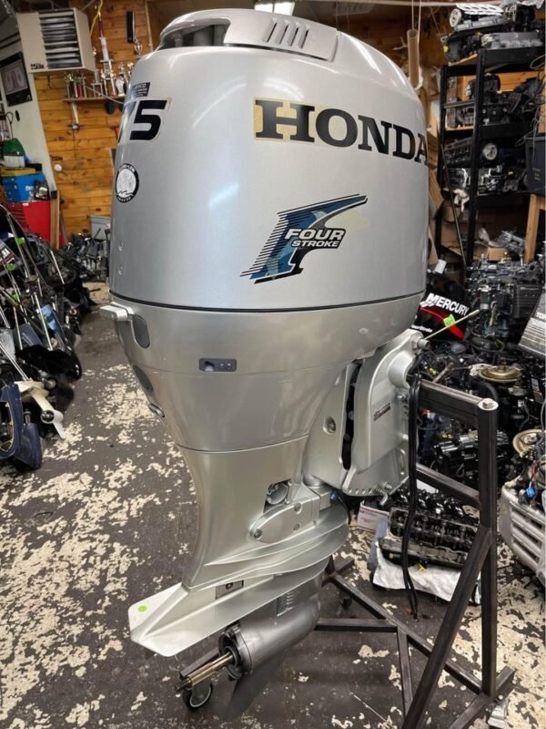 2014 Honda BF 75 HP 4-Stroke 25″ Shaft