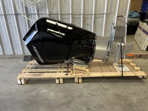 Mercury 400 HP 2023 Outboard Motor - Image 2