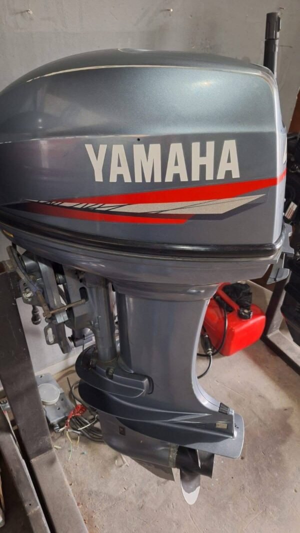 YAMAHA 40 HP 2 stroke 2019 - Image 3