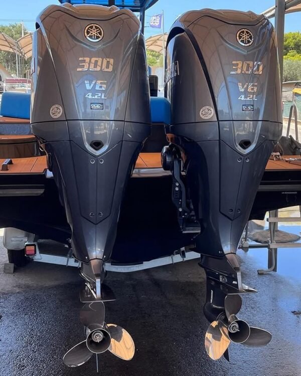 Yamaha 300HP 4-Stroke Outboard Motor
