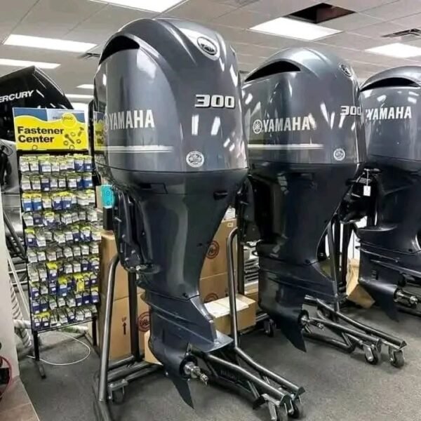 Yamaha 300HP 4-Stroke Outboard Motor - Image 3