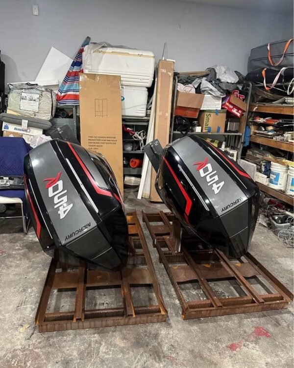 2019 Mercury 450R Outboard Motor Pair - Image 5