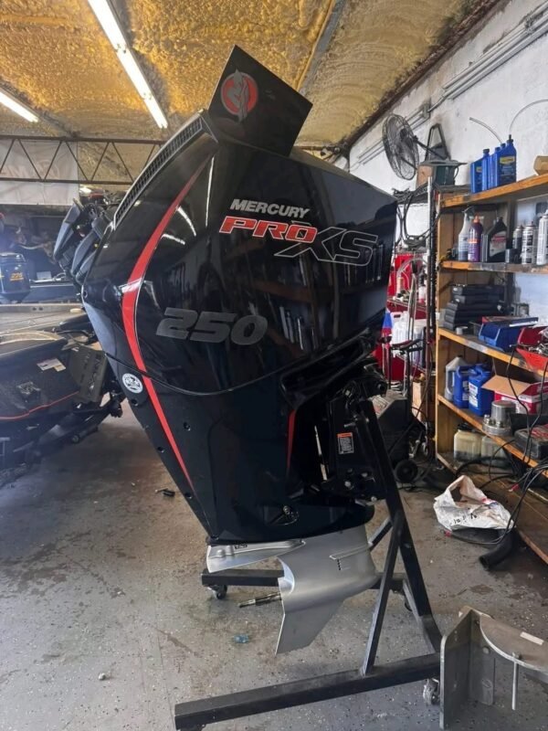 2023 Mercury Pro XS 250 HP - Image 4