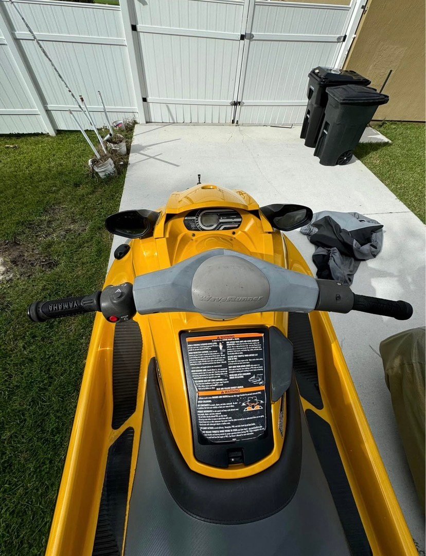 Yamaha WaveRunner FZS 2021 - Image 4